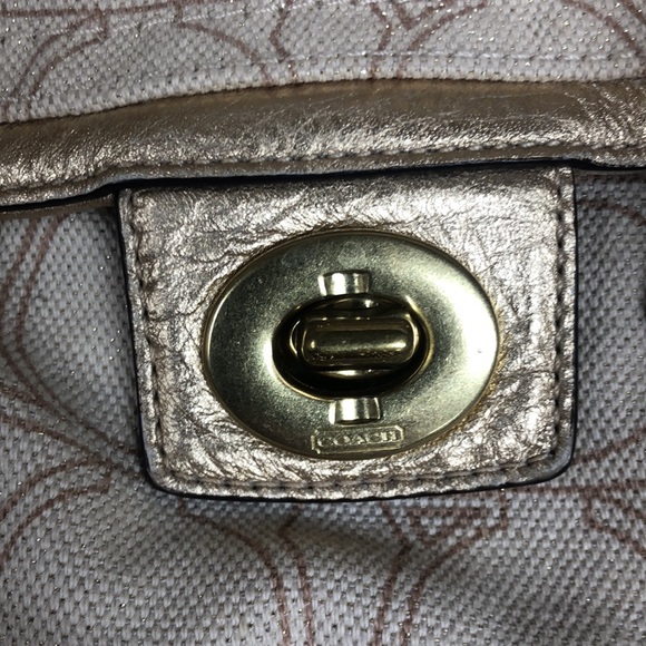 Coach Signature Gold Glitters Sparkly - Picture 14 of 16